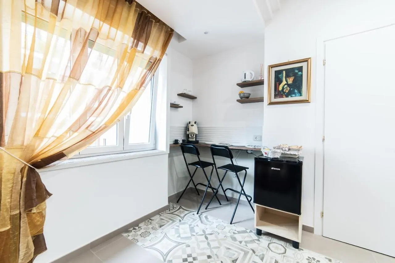 ** Bed & Breakfast Bed and Breakfast Le Berceau Napoli Italia