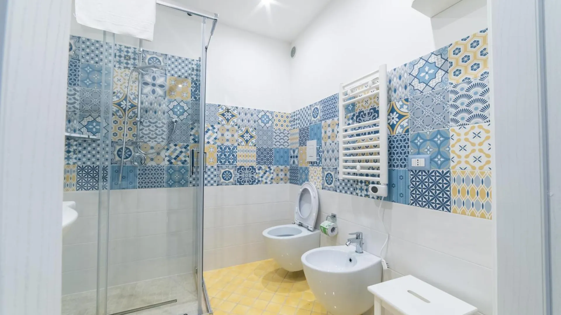 Le Berceau Bed & Breakfast Naples 2*,